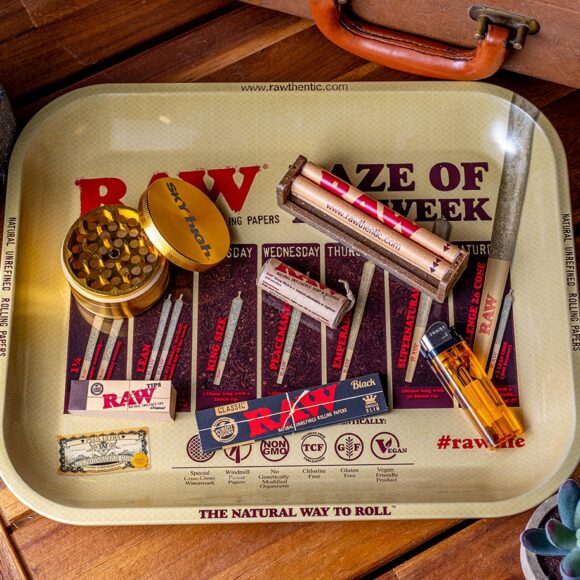 RAW TRAY DAZE_LG_LS2 580x580
